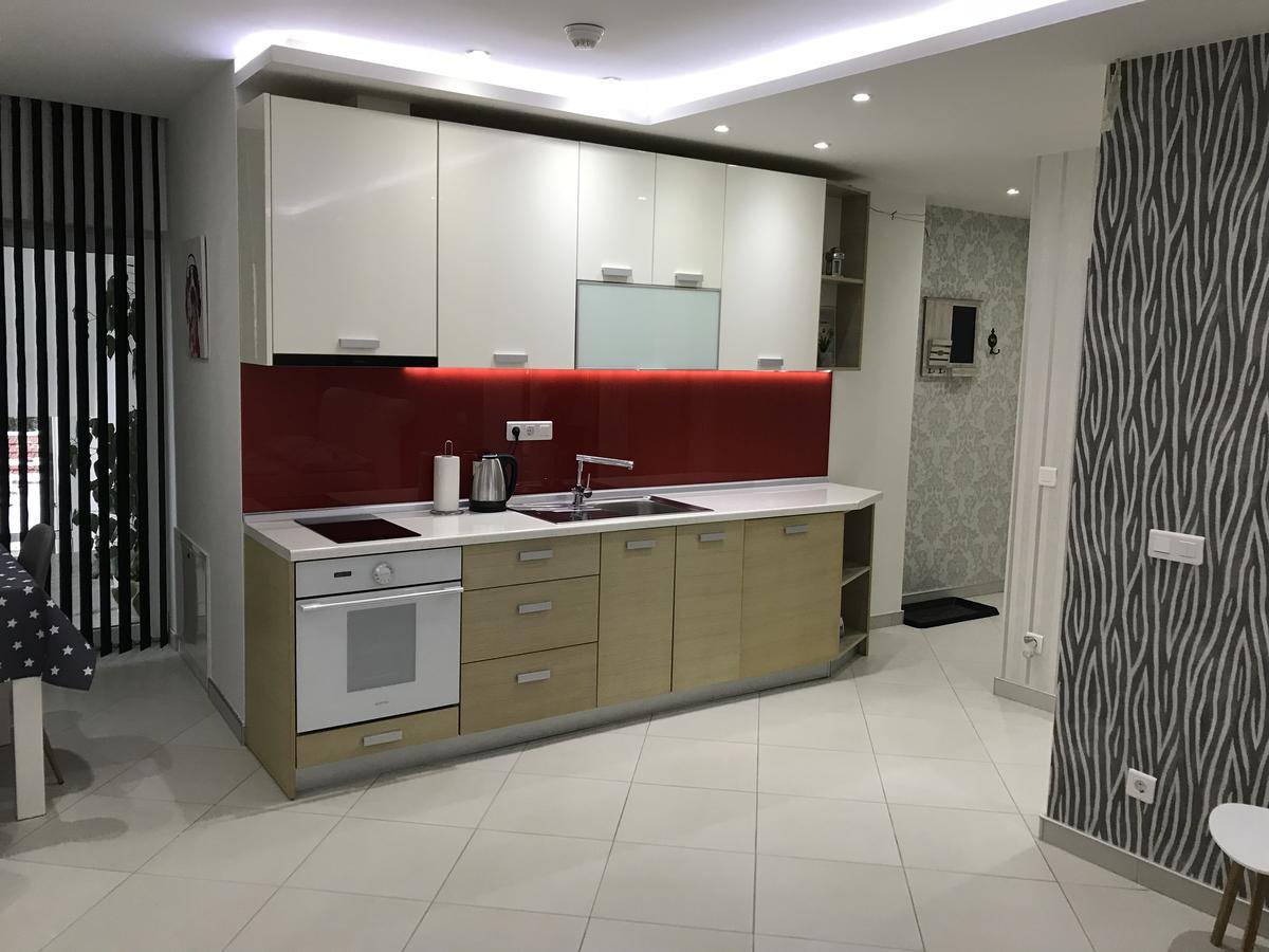 Apartment Ajla Tuzla Extérieur photo