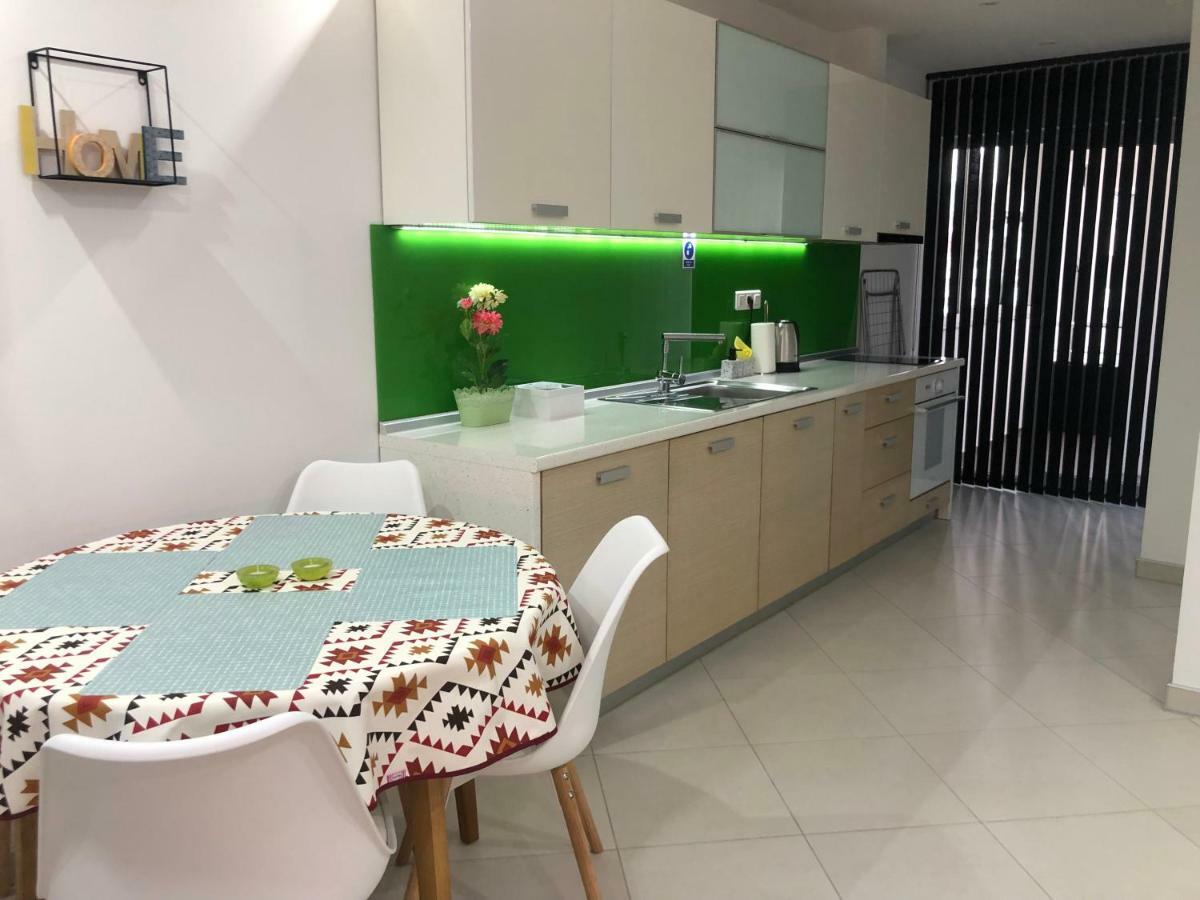 Apartment Ajla Tuzla Extérieur photo